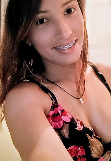 Daya on Uhmegle 1-on-1 Video Chat